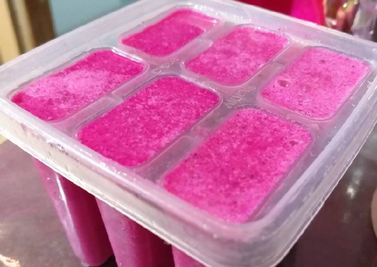 Popsicle Biskuit + Buah Naga Cemilan MPASI 8 Mo
