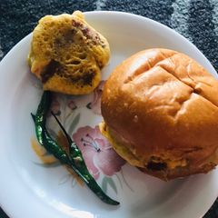 A picture of VadaPav.