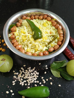 நெல்லிக்காய் சாதம் செய்முறை முக்கிய புகைப்படம்