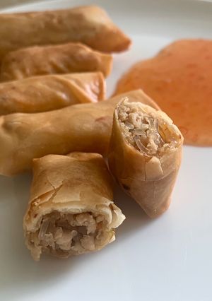 A picture of Thai minced pork spring rolls.