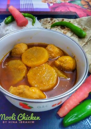 A picture of Mooli Chicken.