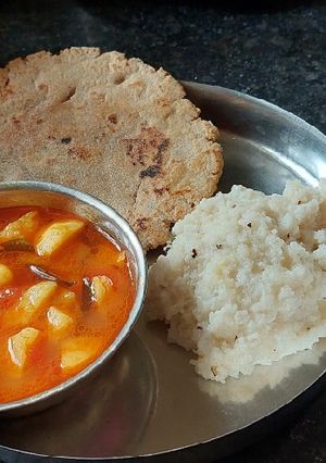 जन्माष्टमी स्पेशल फरारी थाली(janmashtami special farari thali recipe in hindi) रेसिपी मुख्य फोटो