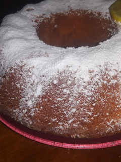 Una foto de Budín húmedo de Limón 🍋