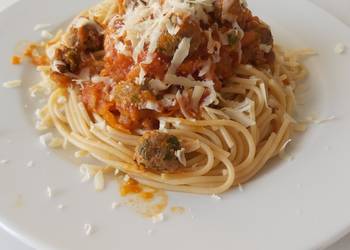 How to Cook Yummy Minced Meat and Cheese spaghetti
