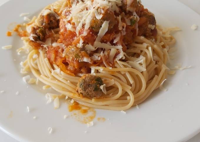 Recipe of Favorite Minced Meat and Cheese spaghetti