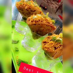 A picture of Desi tacos.