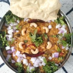 A picture of Bisi bele Bhaat.