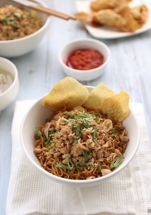 Foto resep Mie yamin bandung