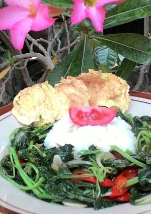 Foto resep Tumis bayam saos tiram