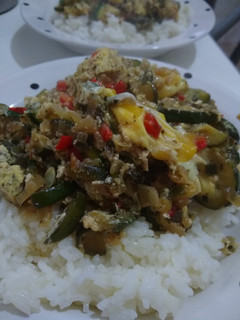 Una foto de Zapallitos revueltos con base de arroz 🤤