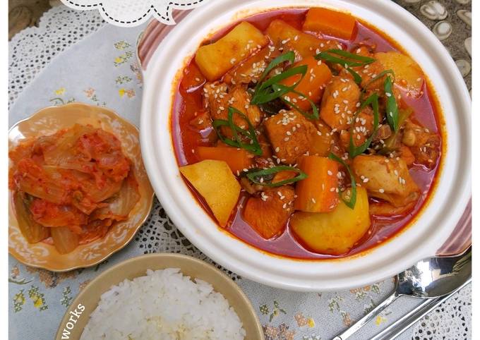 Resep Dak-Bokkeum-Tang (Korean Spicy Chicken Stew) Oleh Afni Fayati ...