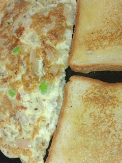 A picture of Bread omelette.