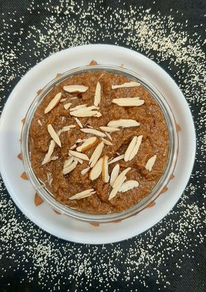 खसखस, बादाम हलवा रेसिपी मुख्य फोटो