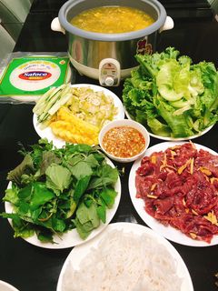 Hình của món Bò nhúng giấm.
