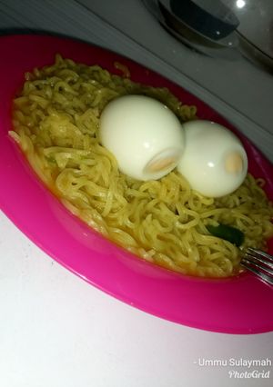 A picture of 2. Indomie mai Daddawa.