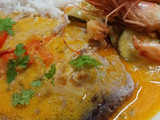 Bifes de Atum em Leite de Coco