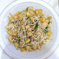 รูปของ Oseng-oseng tahu toge
