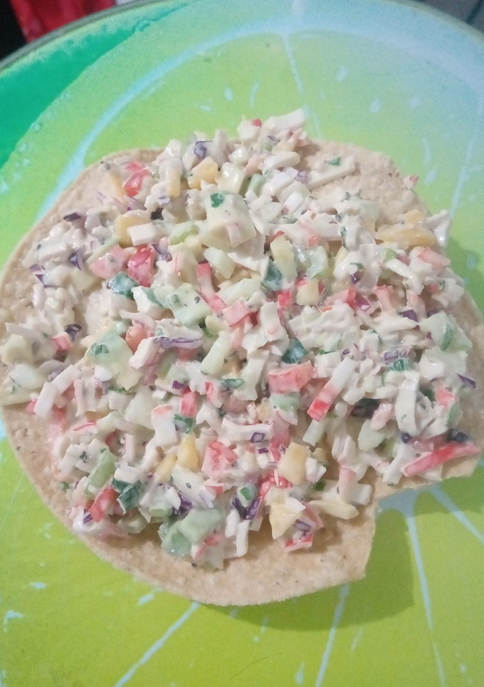 Una foto de Ensalada tejeda de surimi