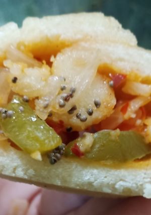 A picture of Suji veg roll.
