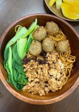 Hình của món Mì trộn kiểu hoa.