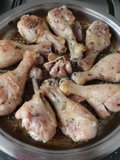 Una foto de Jamoncitos de pollo a las hierbas