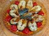 Скумбрія запечена з овочами