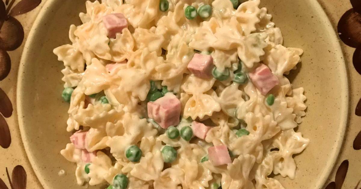 Ricetta Pasta prosciutto, piselli, panna (facilissima) di Stoffe e