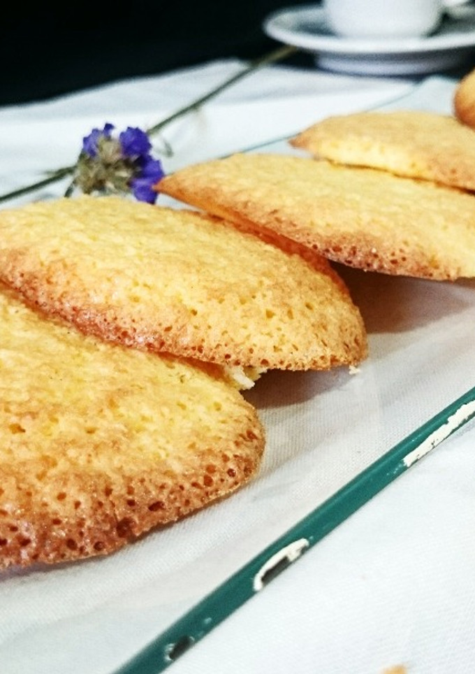 Una foto de Pastas de coco sin harina