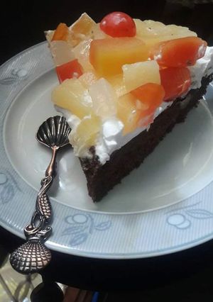 A picture of ☙⚀⚁⚂Fruity Brownies Pizza ⚁⚂⚀☙ .