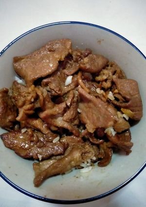 รูปของ หมูกระเทียม