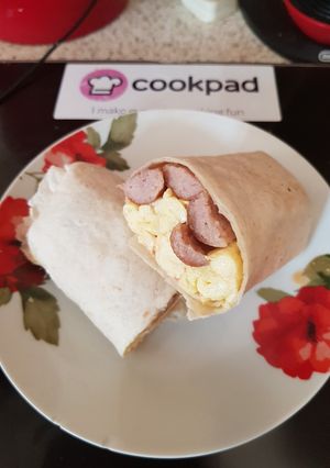 A picture of My Saturday breakfast wrap 💖.