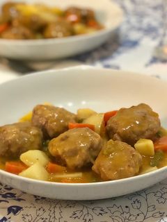 Una foto de Albóndigas en salsa en thermomix