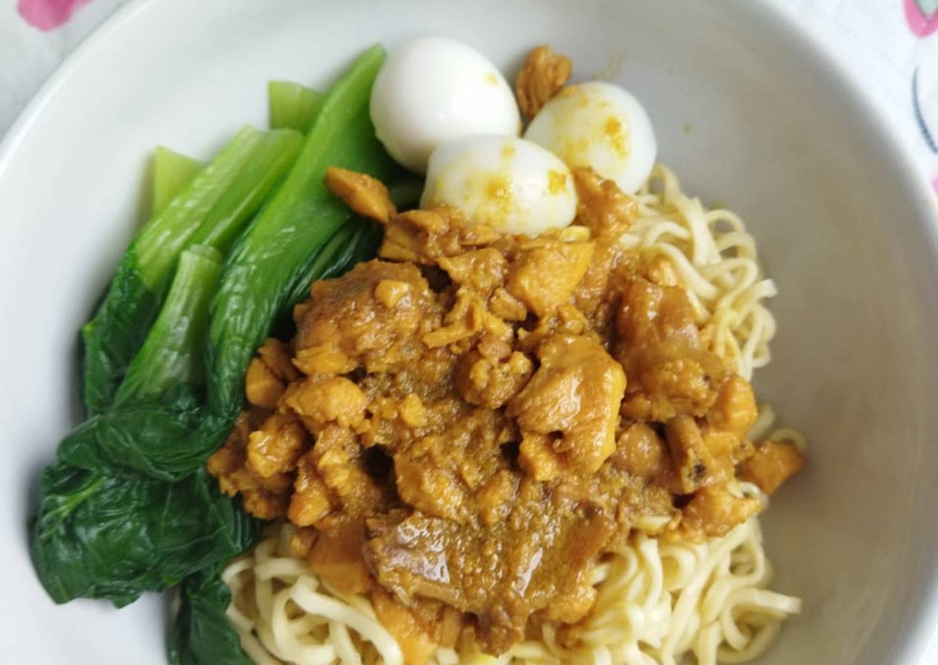 Mie Ayam Telor Puyuh