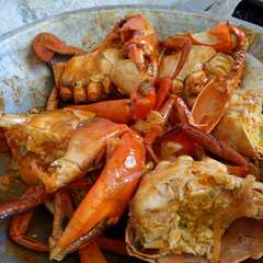 Kepiting saus asam manis রেসিপির প্রধান ছবি