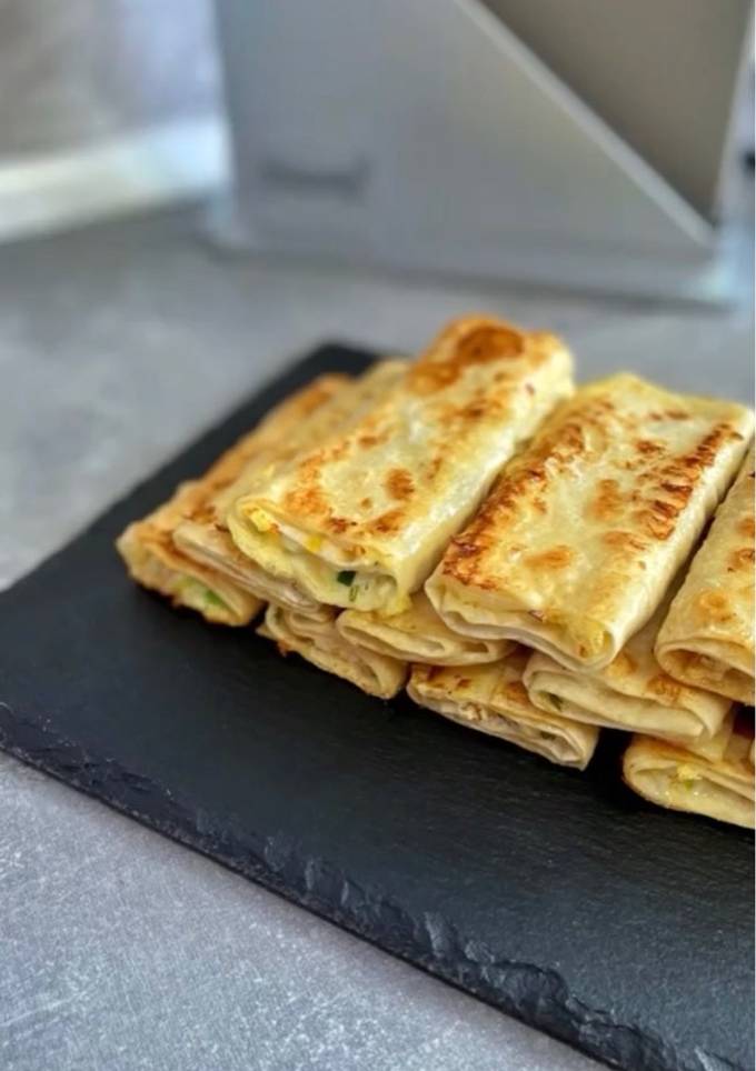 Творожні слоєчки з зеленню 🍴