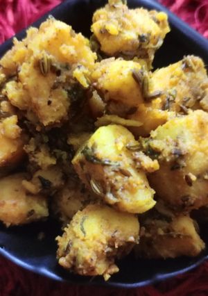 A picture of Jodhpuri aloo fry.