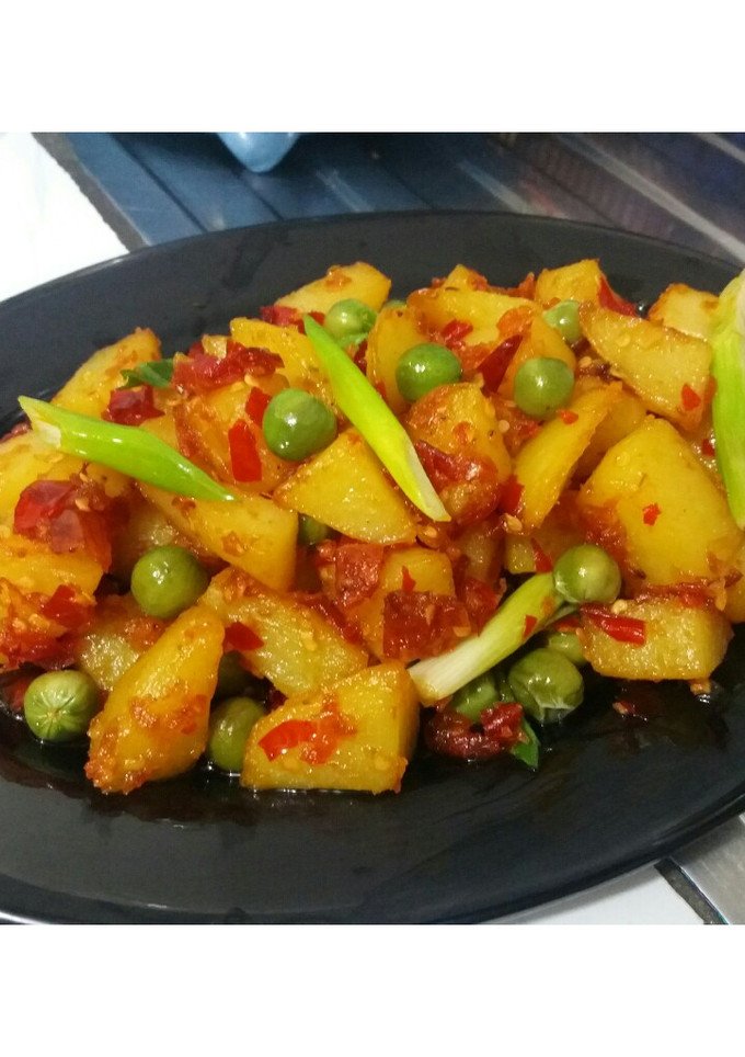 Foto resep Kentang Balado Sederhana & Enak