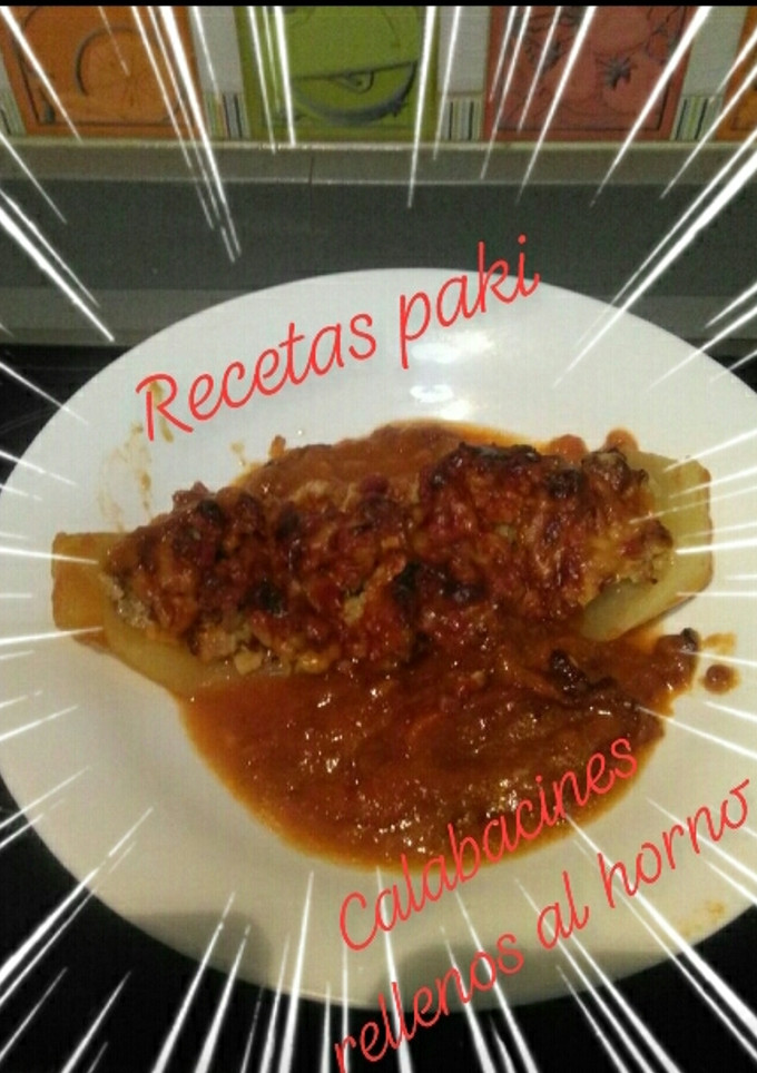 Una foto de Calabacines rellenos con carne picada a mi manera 💠