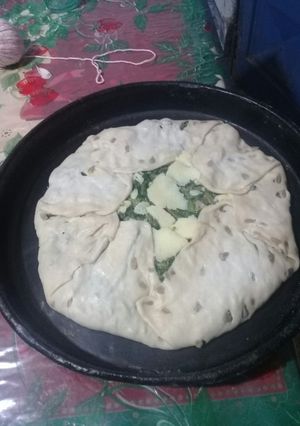 Una foto de Tarta rústica con semillas de acelga