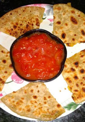 A picture of Tomato chutney.