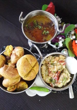 A picture of Royal Dal Bati chokha.