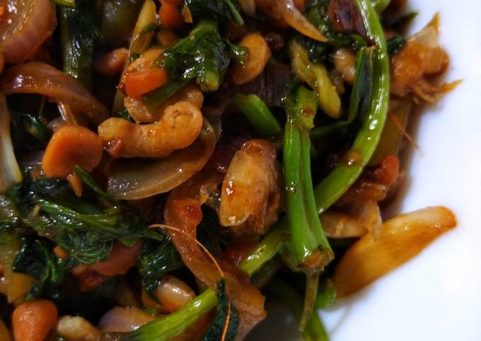 Anti Ribet, Memasak Tumis tauco daun ubi rambat Enak Dan Mudah