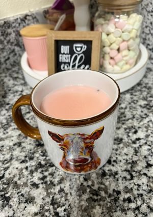 Una foto de Atole de Maseca y fresa natural 🍓