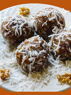A picture of Walnut coconut laddu.