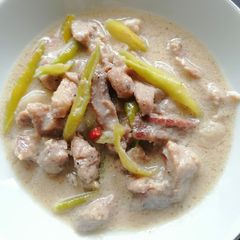 A picture of Bicol Express.