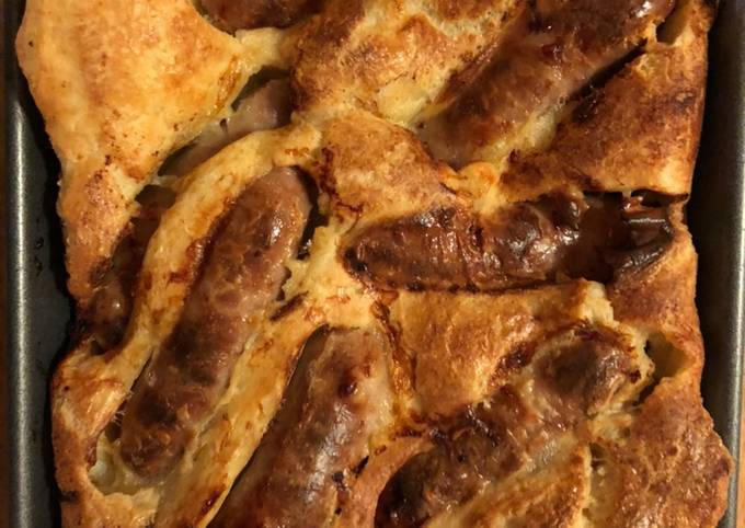 Steps to Make Homemade Unadorned Toad-in-the-Hole