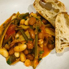 A picture of Tomato, fennel and bean stew.