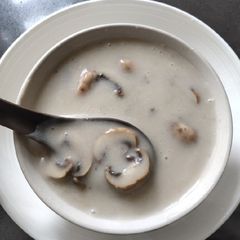 A picture of Mushroom Soup.