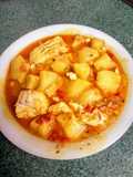 Guiso de patatas con bacalao fresco