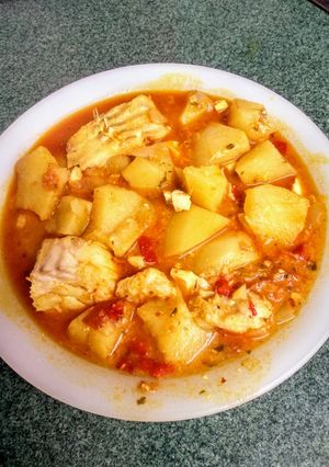 Foto principal de Guiso de patatas con bacalao fresco